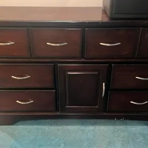 Wooden Dresser 65x19x39in