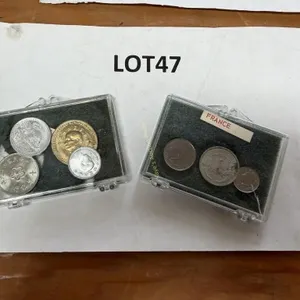 2-sets of framed foreign coins