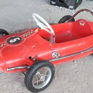 Vintage Thistle Pedal Car Ferrari