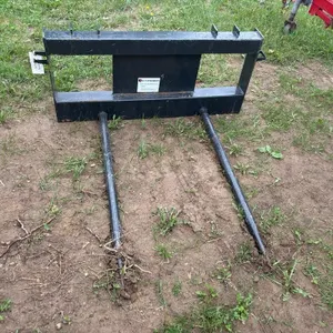 JCT Bale Spear