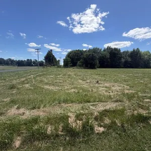 4 acres, 10156 N. 800th St., Robinson, IL