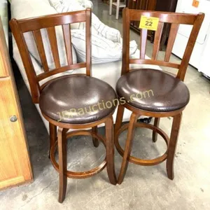 PAIR OF SWIVEL TOP BAR STOOLS MFG 2022