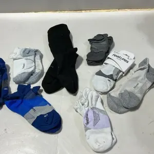Feetures Athletic Ankle Socks