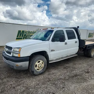 2004  Chevrolet  Silverado 3500 4x4  S/A  Deck Truck