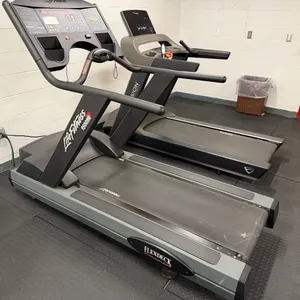 Life Fitness 9500HR Treadmill