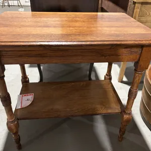Table, 32 x 21 x 29