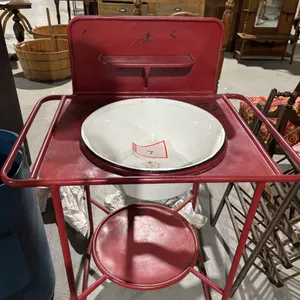 Wash stand, metal