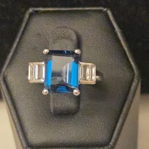Sterling Silver Dark Blue Stone Ring