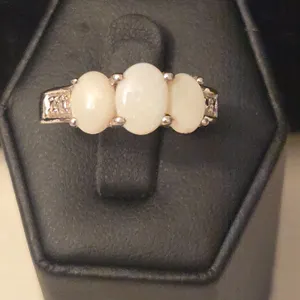 White Stone and Sterling Silver Ring