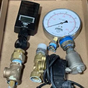 Winters PCT SERIES Digital Temperature Gauge, Pressure Gauge, and Solenoid Valve Assembly