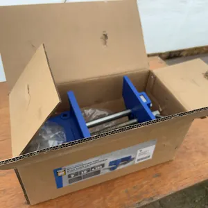 UNUSED 9” Woodworking Vise