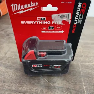 UNUSED Milwaukee 18v battery XC3.0