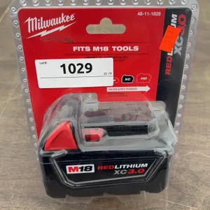 UNUSED Milwaukee 18v battery XC3.0