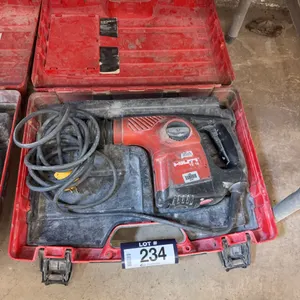 HILTI TE 16 Rotary Hammer Drill w/ Case
