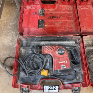 HILTI TE 16 Rotary Hammer Drill w/ Case
