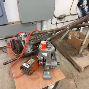 Ridgid 300 Threader w/ Ridgid 918 Roll Groover, Tri-Stand, Foot Pedal, Etc.