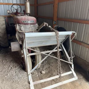 1949 McCormick Farmall H w/ Mounted Cord Wood Saw