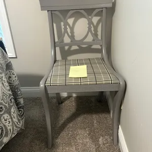 Grey Chair - 2'9" x 1'4"