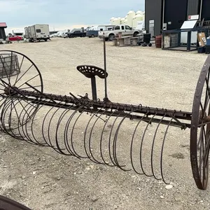 Hay dump rake
