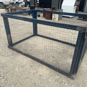 Dog run 8’x63”x4’