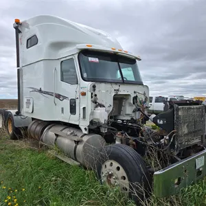 SALVAGE UNIT: 2000 International Eagle Pro Sleeper Truck Tractor (Non-Runner)
 UNRESERVED