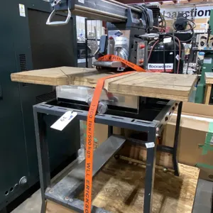 EATON TECOMASTER PROFESSIONAL 10" RADIAL ARM SAW ON METAL STAND