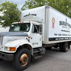 1997 INTERNATIONAL 4900, 2DR CUBE VAN, WHITE, VIN 1HTSDAAP1VH483637,