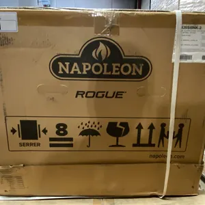 NAPOLEON MODEL RP425SIBNK-2. ROGUE PRO 425 SIB NATURAL GAS GRILL, 3 MAIN BURNERS & 1 SIDE BURNER &