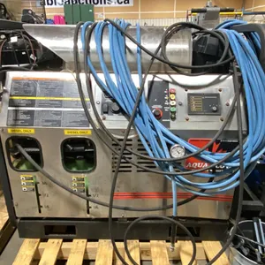 AQUA-FLOW INDUSTRIAL DIESEL POWERED HOT WATER PRESSURE WASHER UNIT WITH 5 WANDS, 5 NOZZLE TIPS &