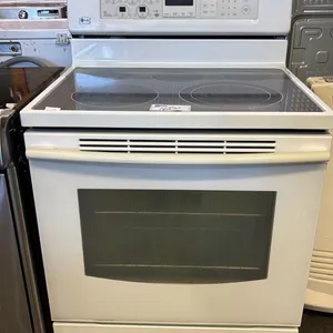 LG FLAT TOP ELECTRIC RANGE WITH CONVECTION OVEN