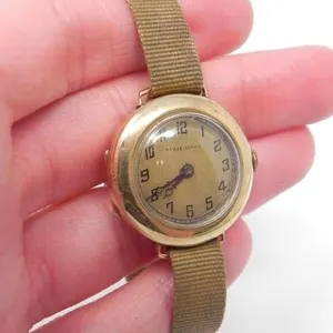 14KT GOLD RYRIE-BIRKS 15 JEWEL WRISTWATCH $750