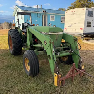 John Deere 1840 2wd Tractor w/ JD model 46 Loader, 5' Bucket, Bale Fork, Meter reads 11846hrs, S/N KD146019687W