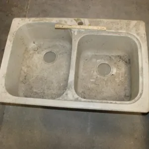 Fiberglass Double Sink, 33 x 22 x 9