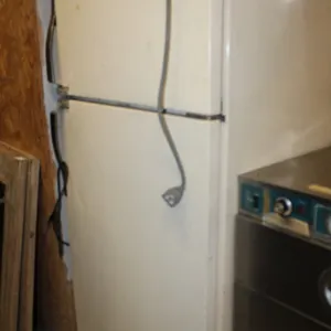 Magic Chef Refrigerator, 29 x 28 x 65