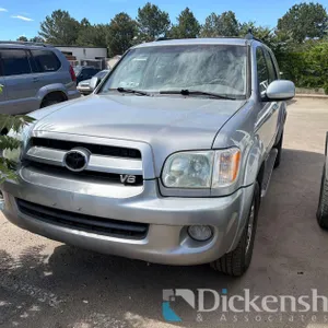 2007 Toyota Sequoia SR5, 5TDBT44A57S288955-KEY