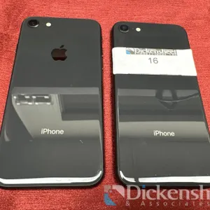 APPLE IPHONE SE GRAY, QTY (2)
