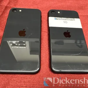 APPLE IPHONE SE GRAY, QTY (2)