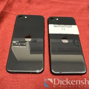 APPLE IPHONE SE GRAY, QTY (2)