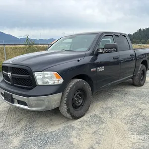2013 Ram 1500 4x4 Crew Cab Pickup