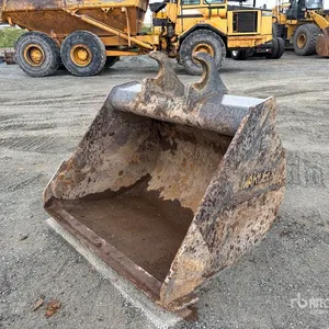 58 in Q/C Cleanup Excavator Bucket - Fits Volvo EC210