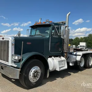 2004 Peterbilt 379 8x4 Tri/A Day Cab Truck Tractor