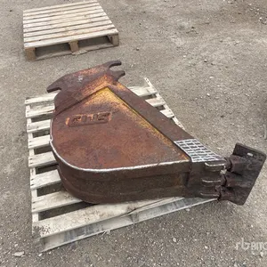 12 in Digging Backhoe Rear Bucket - Fits John Deere 310C