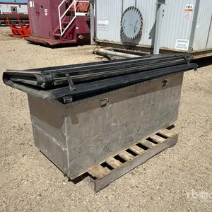 Combo Fuel Tank & Tonneau Cover