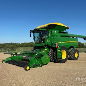2012 John Deere S690 4x4 Combine Harvester