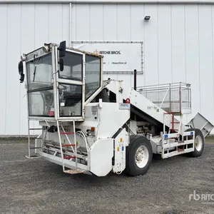 2000 Phoenix MK7E 4x4 Chip Spreader