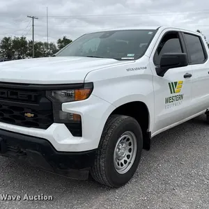 2022 Chevrolet Silverado 1500 Crew Cab pickup truck