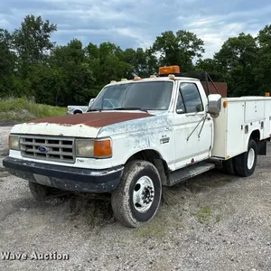 1988 Ford F450 Super Duty utility / service truck