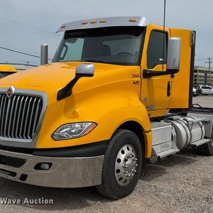 2023 International LT625 semi truck