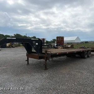 2005 Jerry James 34 Dual GN equipment trailer