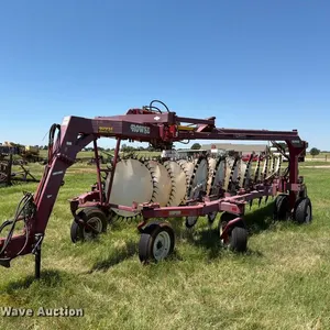 Rowse The Ultimate V rake hay rake
